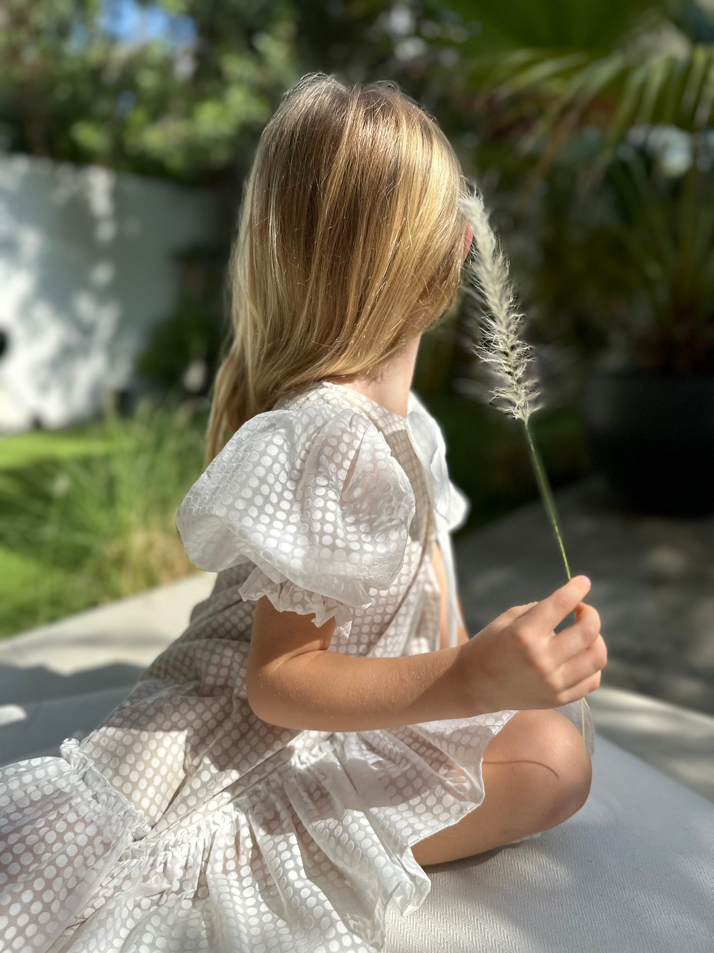 Thistle - Ruffle Dress With Puffy Sleeves